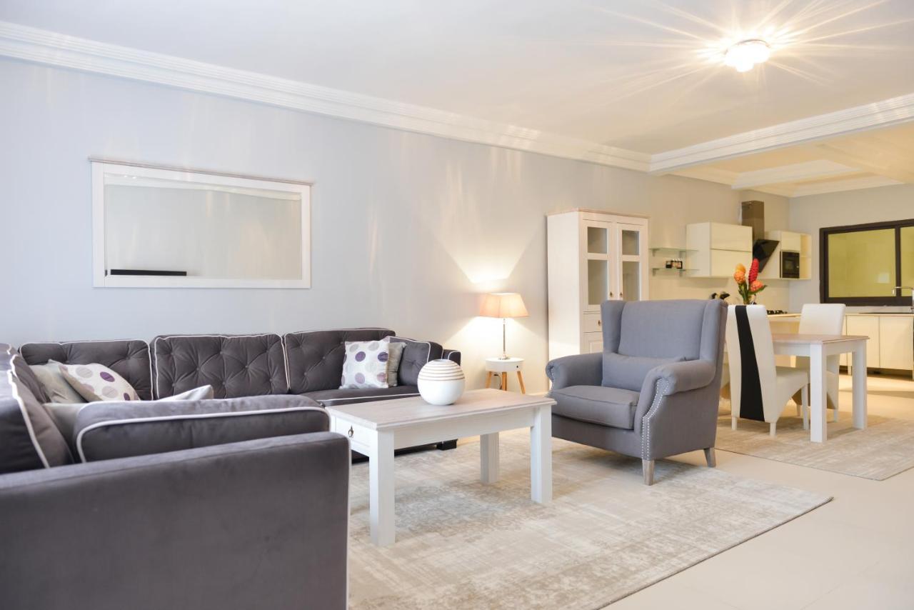 Atlantic Luxury Apartments Bakau Екстер'єр фото