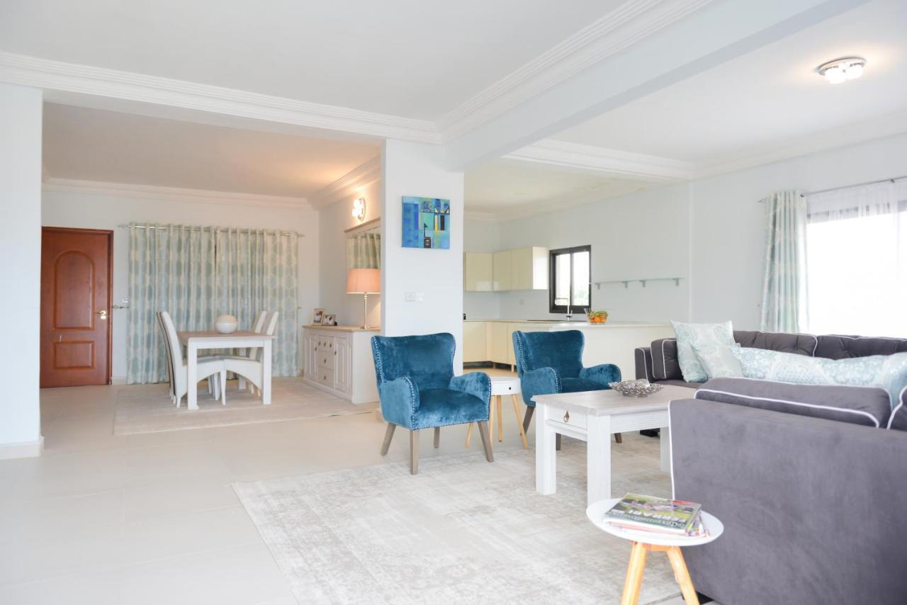 Atlantic Luxury Apartments Bakau Екстер'єр фото